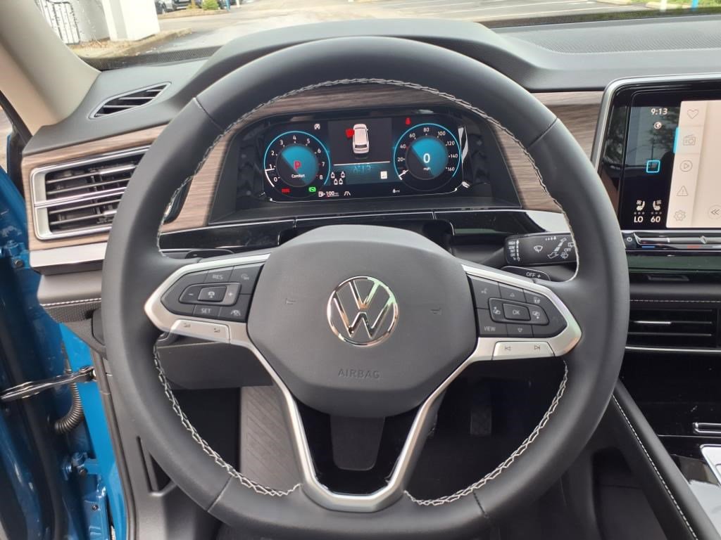 New 2025 Volkswagen Atlas SEL image 16