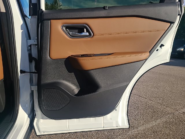 New 2026 Nissan Rogue Platinum AWD/4WD image 28
