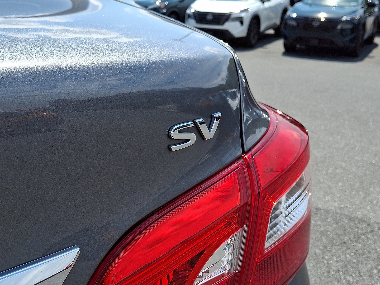 Used 2019 Nissan Sentra SV FWD image 30