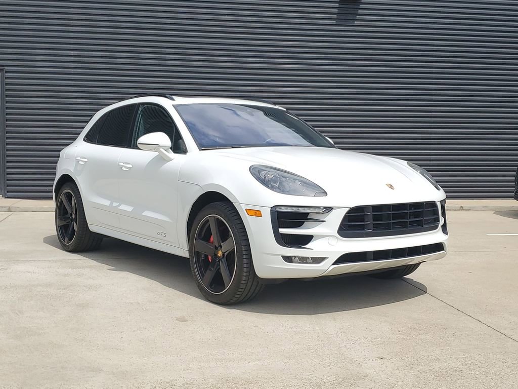 Used 2018 Porsche Macan GTS image 9