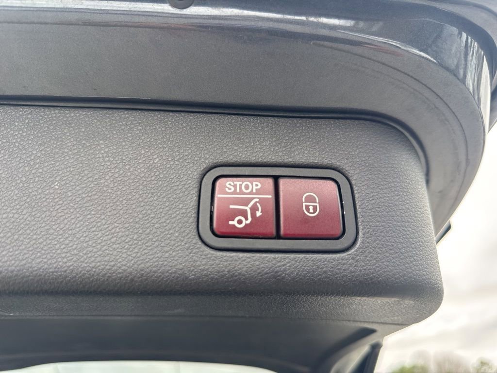 Used 2016 Mercedes-Benz GLE 350 image 29