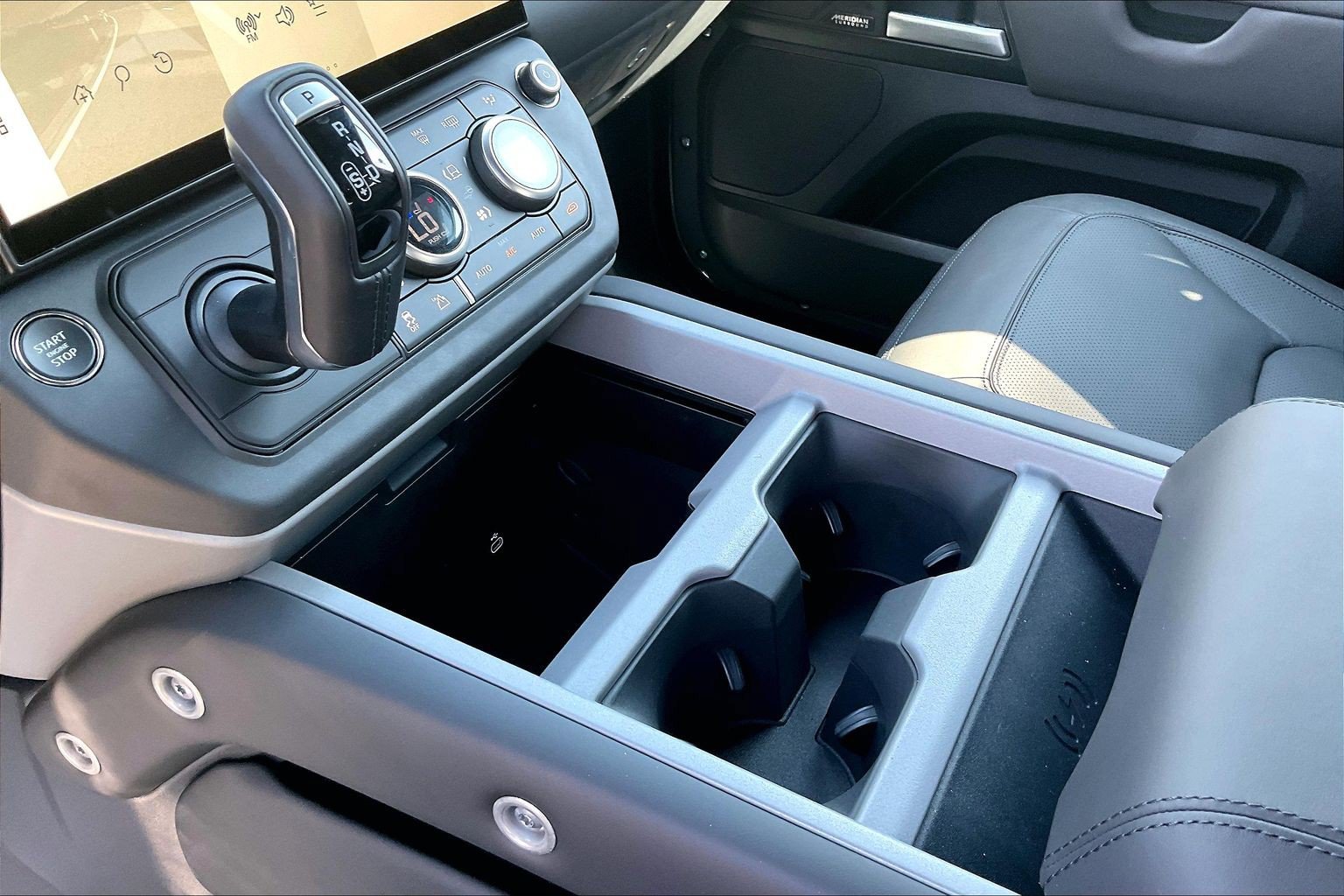 New 2026 Land Rover Defender 130 X AWD/4WD image 13
