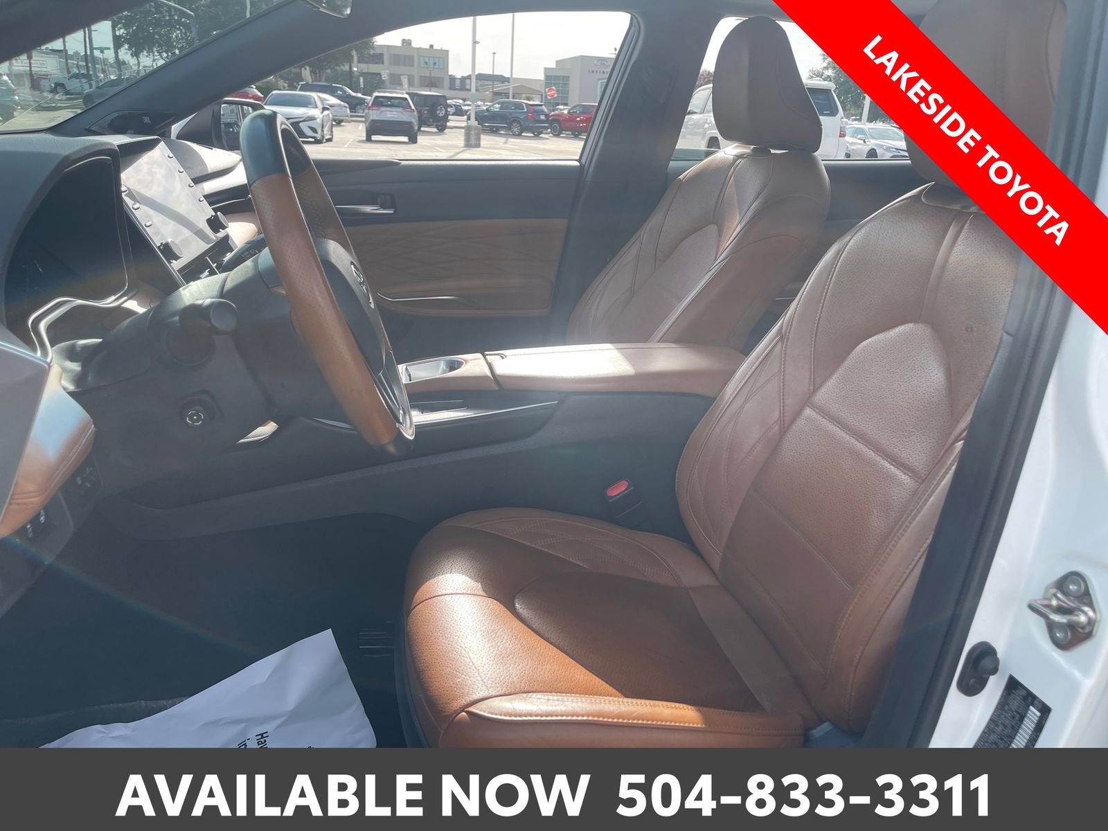 Used 2020 Toyota Avalon Limited FWD image 29