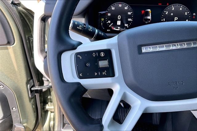 Used 2024 Land Rover Defender 130 X-Dynamic SE image 20