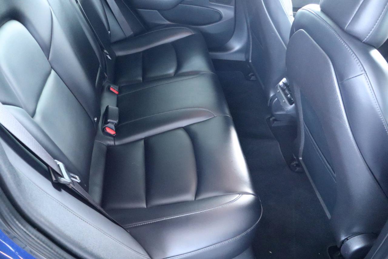 Used 2018 Tesla Model 3 Long Range RWD image 32