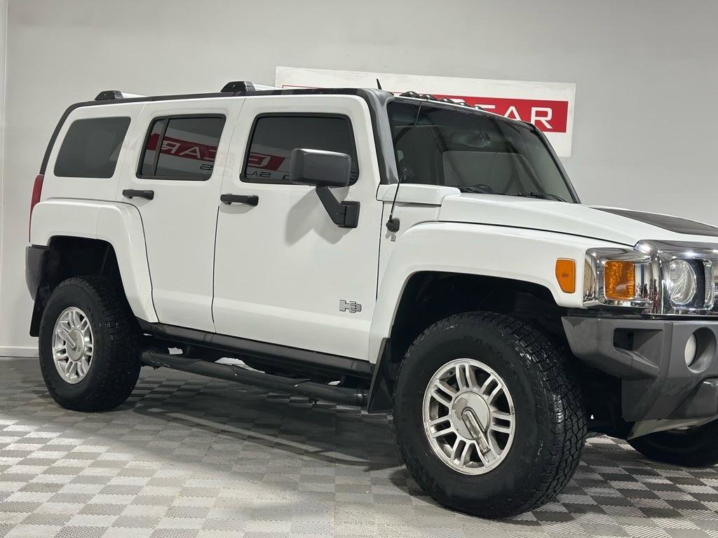 Used 2006 HUMMER H3 AWD/4WD image 2