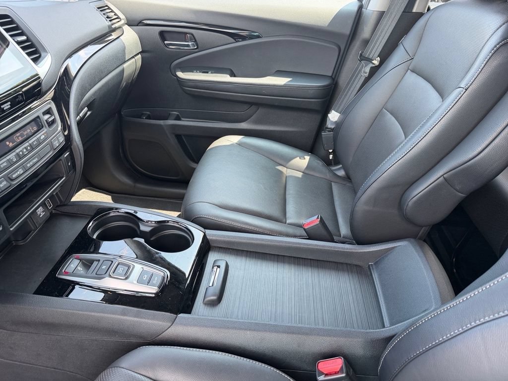 Used 2020 Honda Ridgeline RTL-E image 12