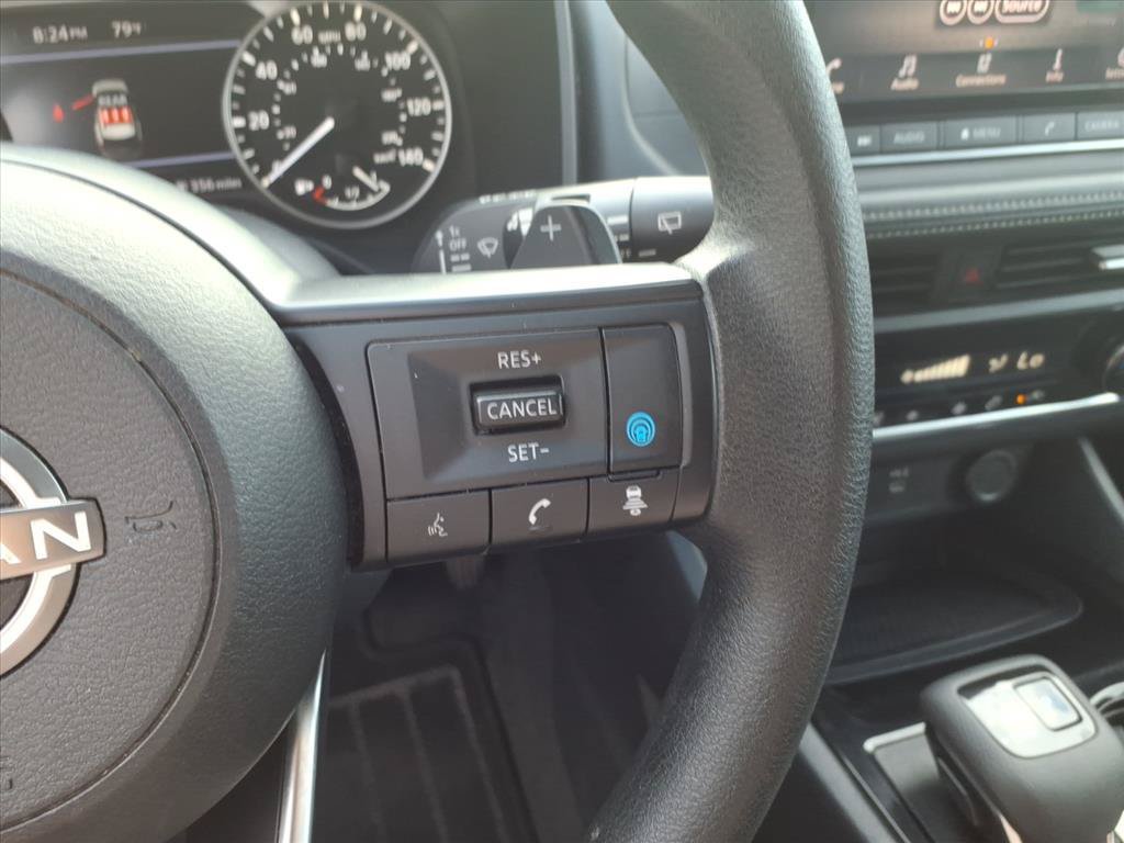 Used 2024 Nissan Rogue SV AWD/4WD image 30