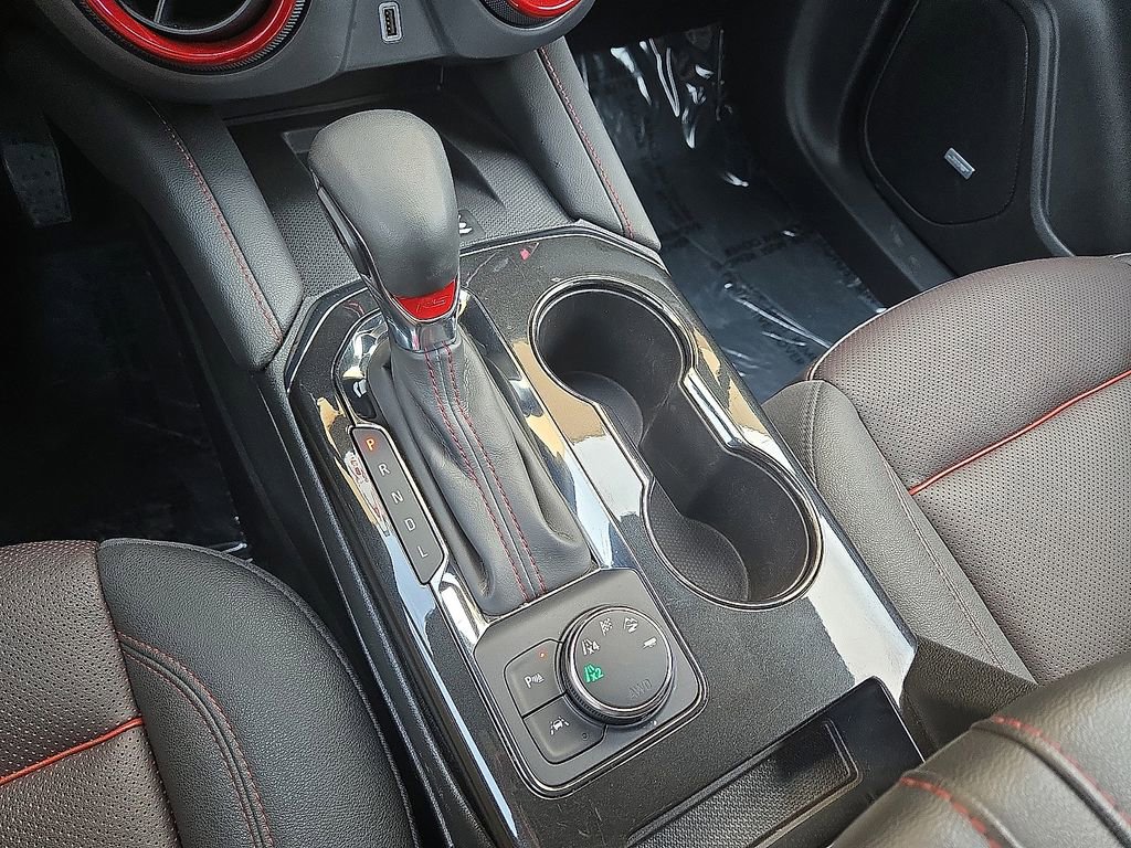 Used 2025 Chevrolet Blazer RS image 32