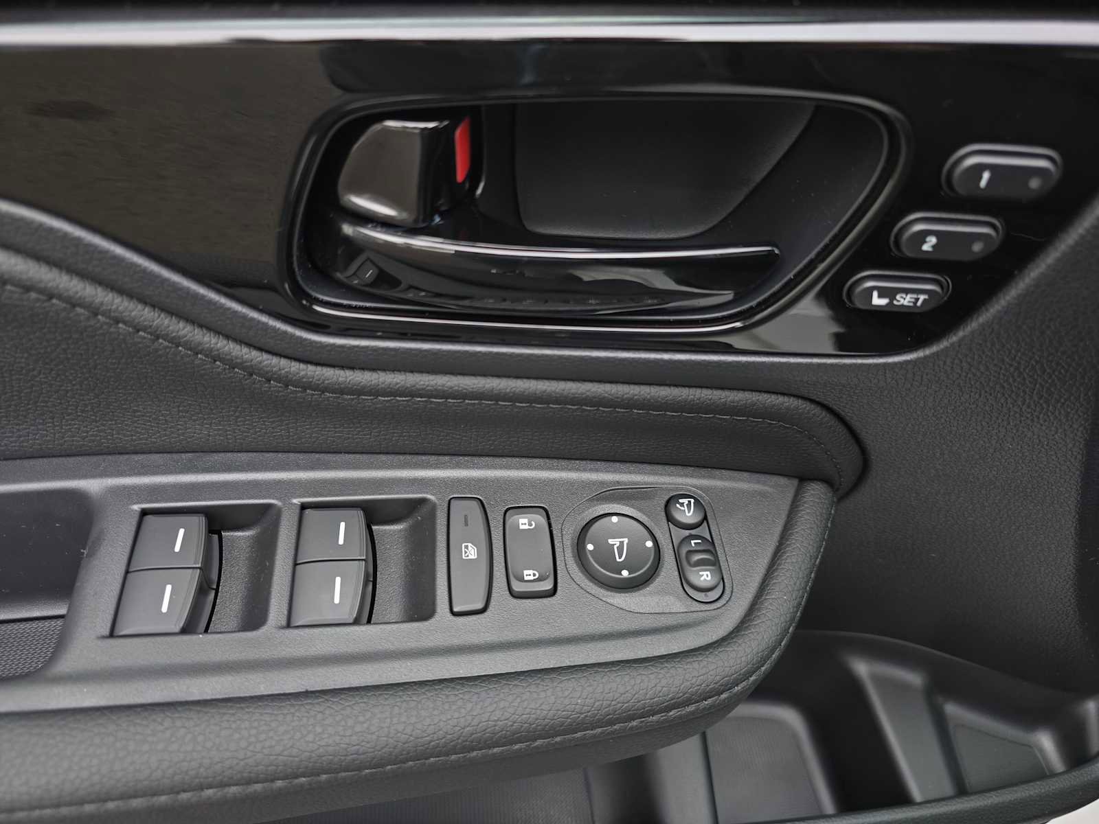 New 2026 Honda Odyssey Elite image 23