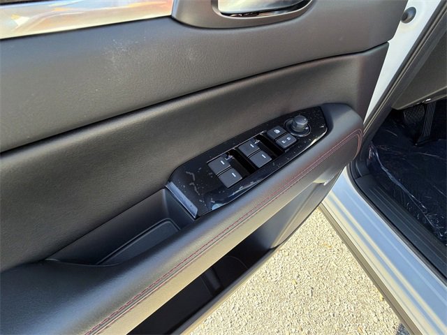 New 2025 MAZDA CX-5 Carbon Edition image 13