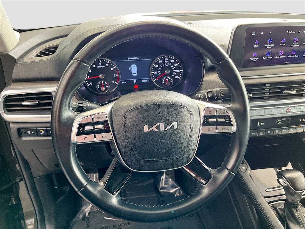 Used 2022 Kia Telluride SX w/ Towing Package image 11