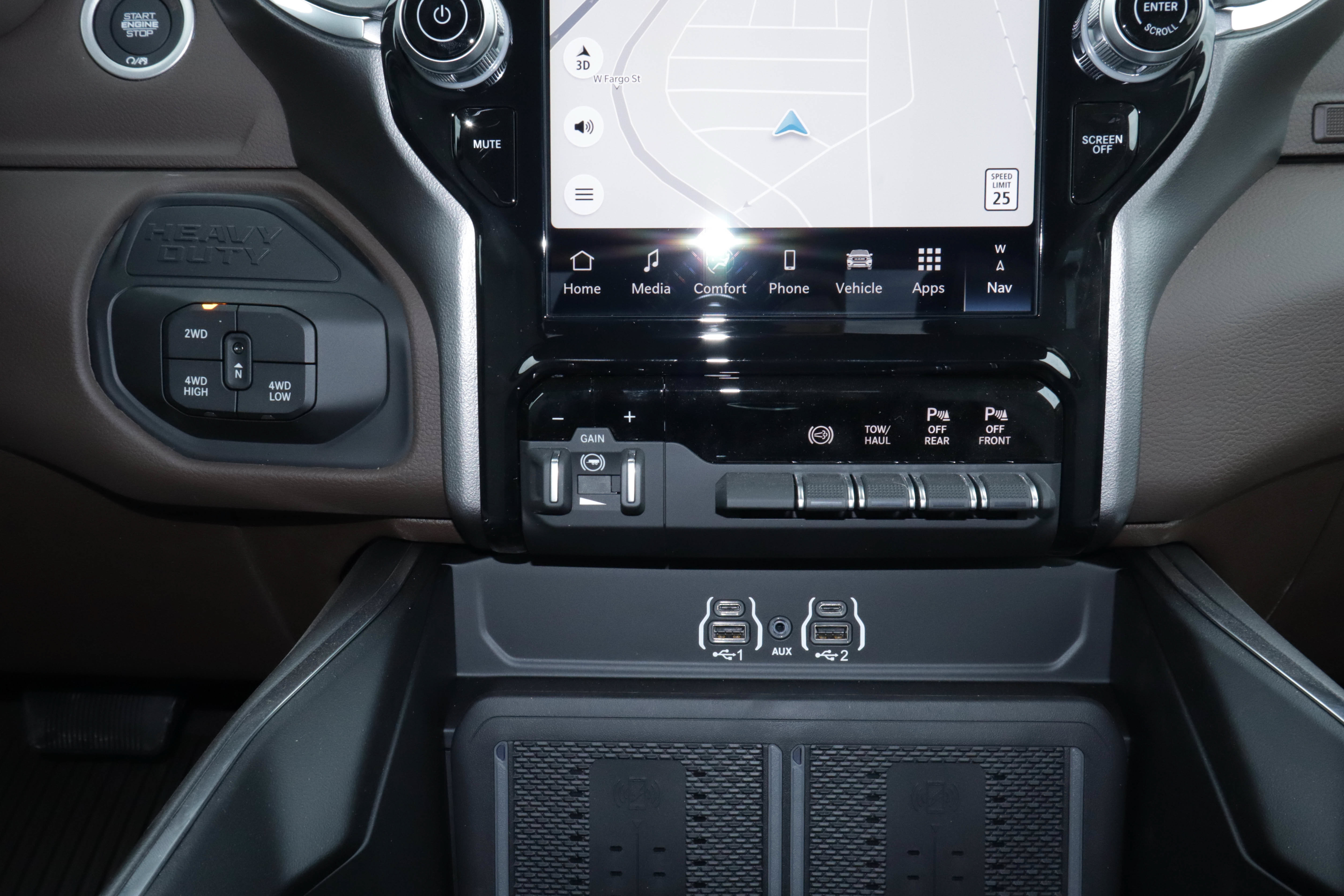 New 2027 RAM 3500 Laramie w/ Towing Technology Group AWD/4WD image 23