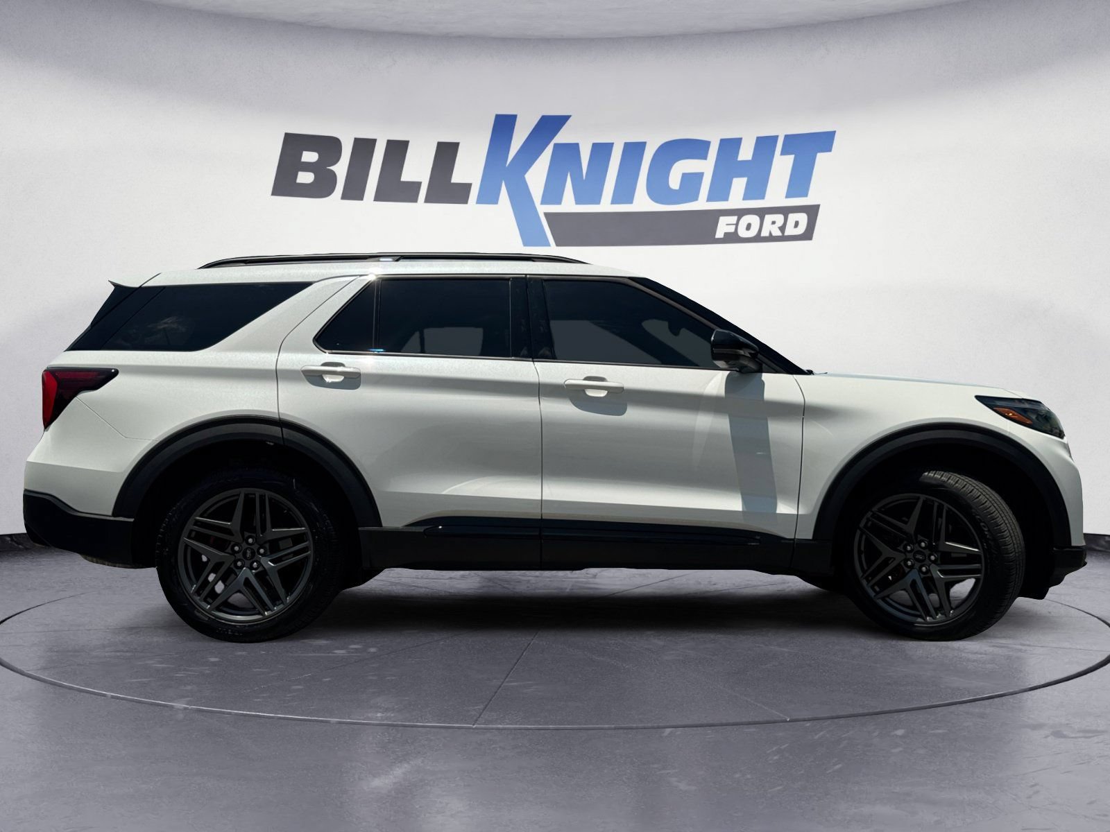 Certified 2025 Ford Explorer ST w/ Sun And Sound Package AWD/4WD image 6