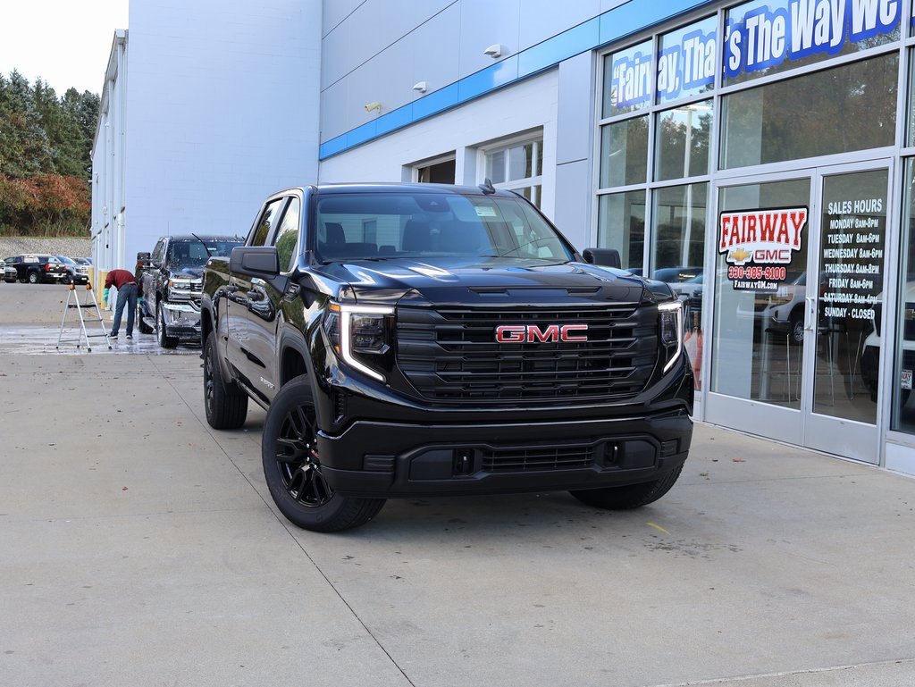 New 2025 GMC Sierra 1500 Pro w/ Graphite Edition image 35