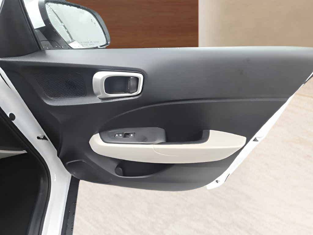 New 2026 Hyundai Venue SEL FWD image 25