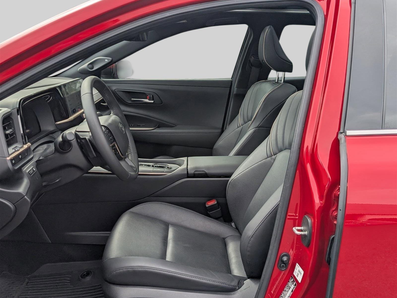 Used 2023 Toyota Crown Platinum image 17