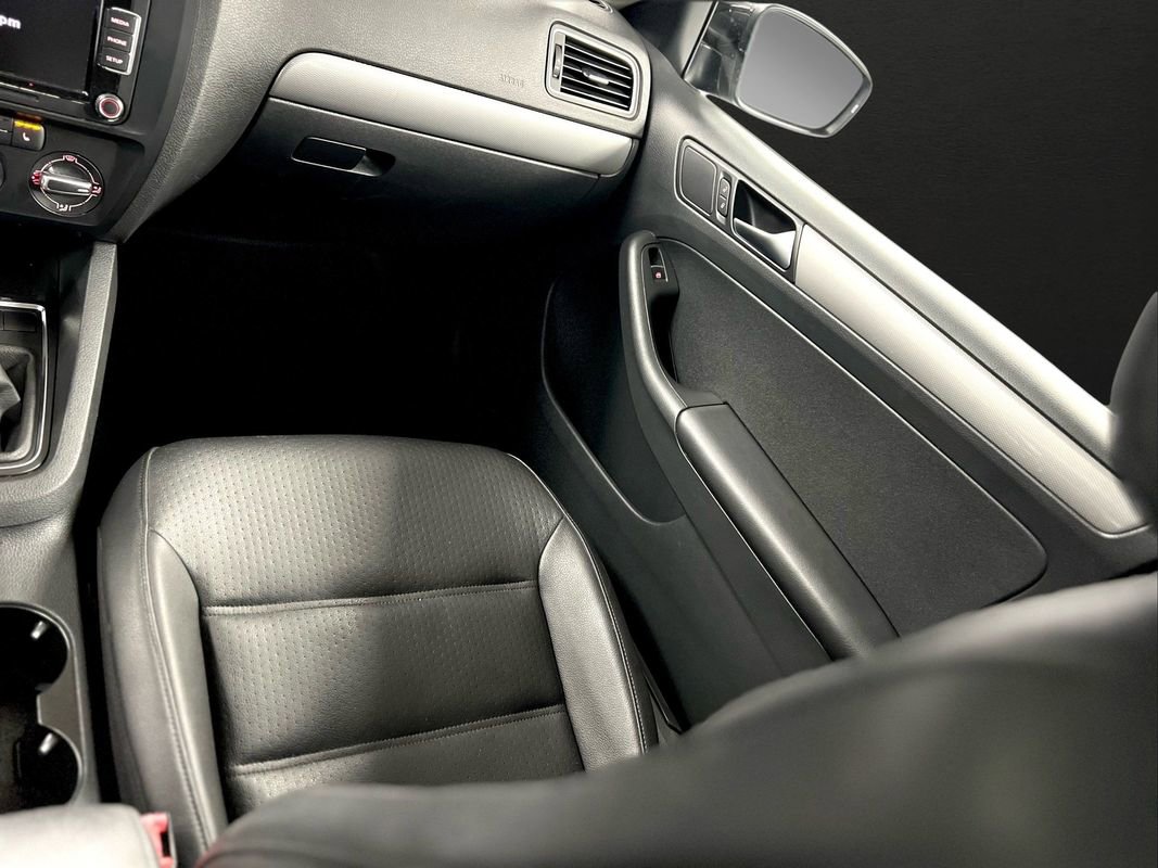 Used 2015 Volkswagen Jetta SE image 20