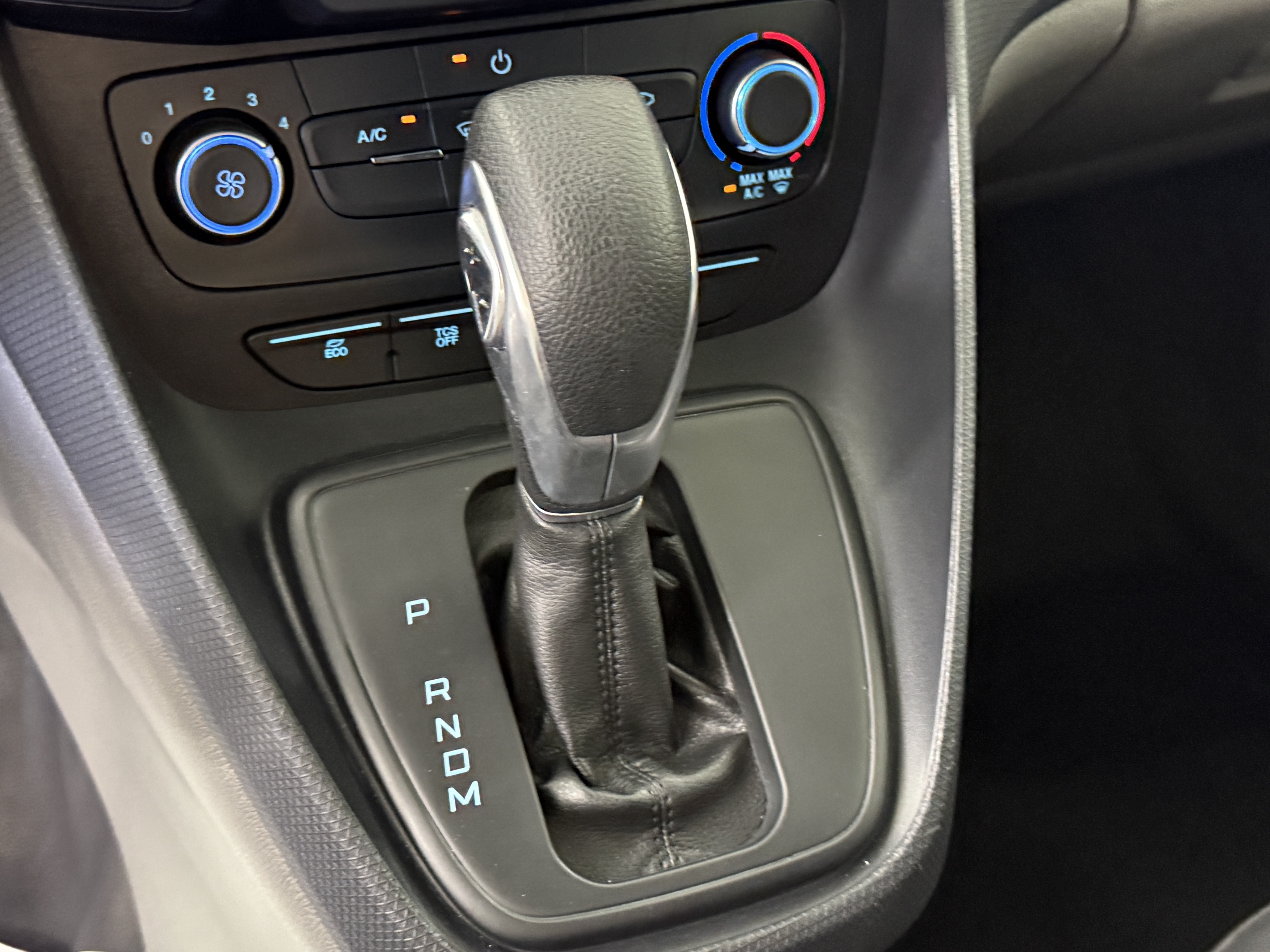 Certified 2023 Ford Transit Connect XL FWD image 20