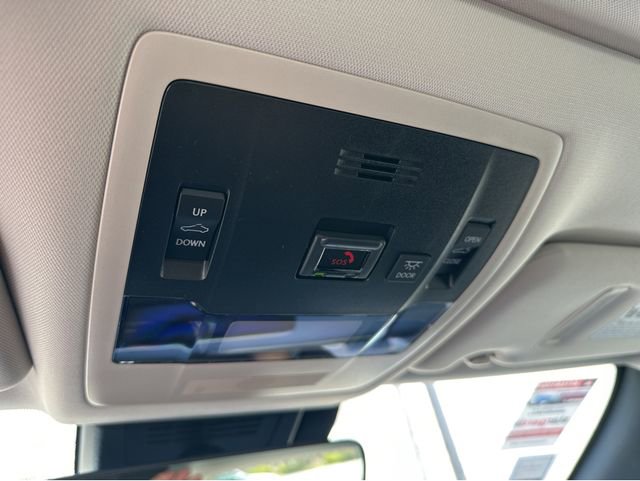 New 2026 Lexus UX 300h FWD image 16