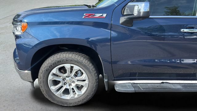 Used 2022 Chevrolet Silverado 1500 LTZ AWD/4WD image 32