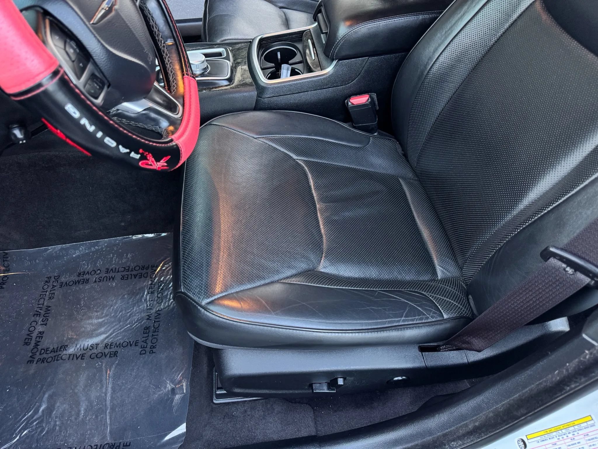 Used 2018 Chrysler 300 Limited RWD image 12
