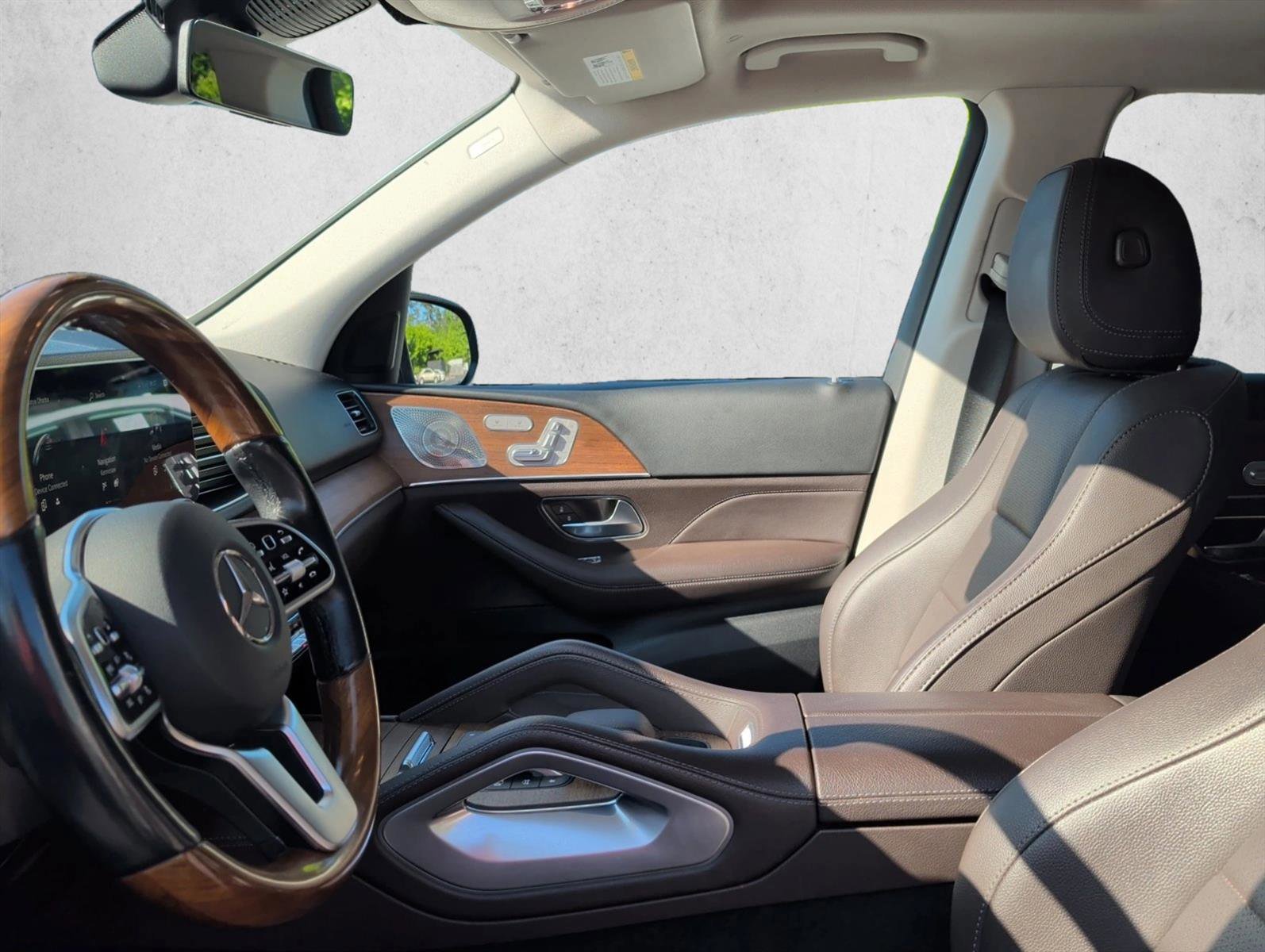 Used 2023 Mercedes-Benz GLE 350 4MATIC image 10