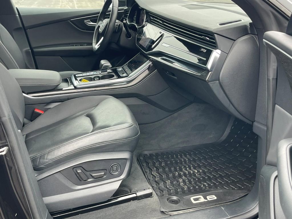 Used 2019 Audi Q8 Premium Plus w/ Premium Plus image 22