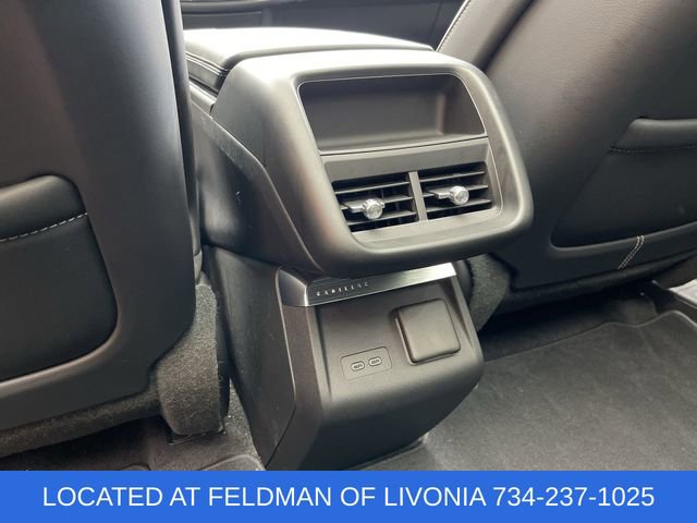 Used 2024 Cadillac Lyriq Sport image 21