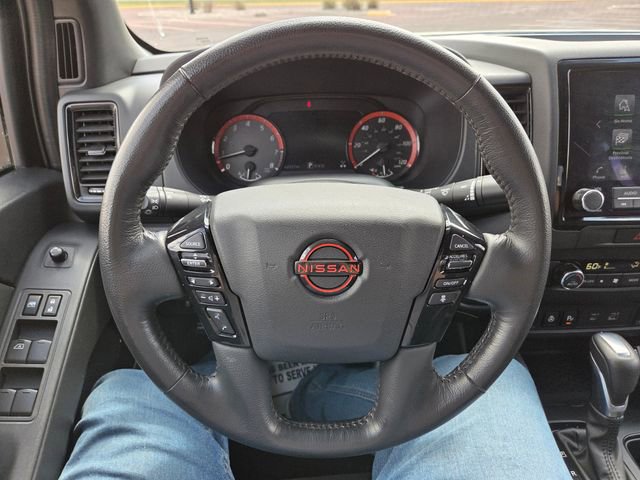 Used 2022 Nissan Frontier PRO-4X w/ Pro-4X Premium Package AWD/4WD image 17