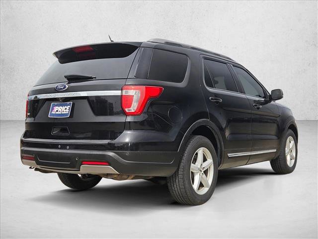 Used 2019 Ford Explorer XLT w/ Equipment Group 201A image 5