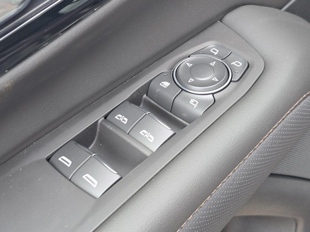 New 2026 Chevrolet Tahoe High Country AWD/4WD image 17