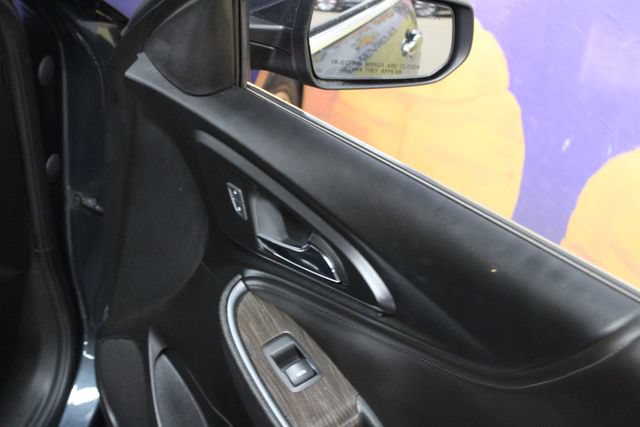 Used 2021 Chevrolet Malibu Premier w/ LPO, Floor Liner Package FWD image 9