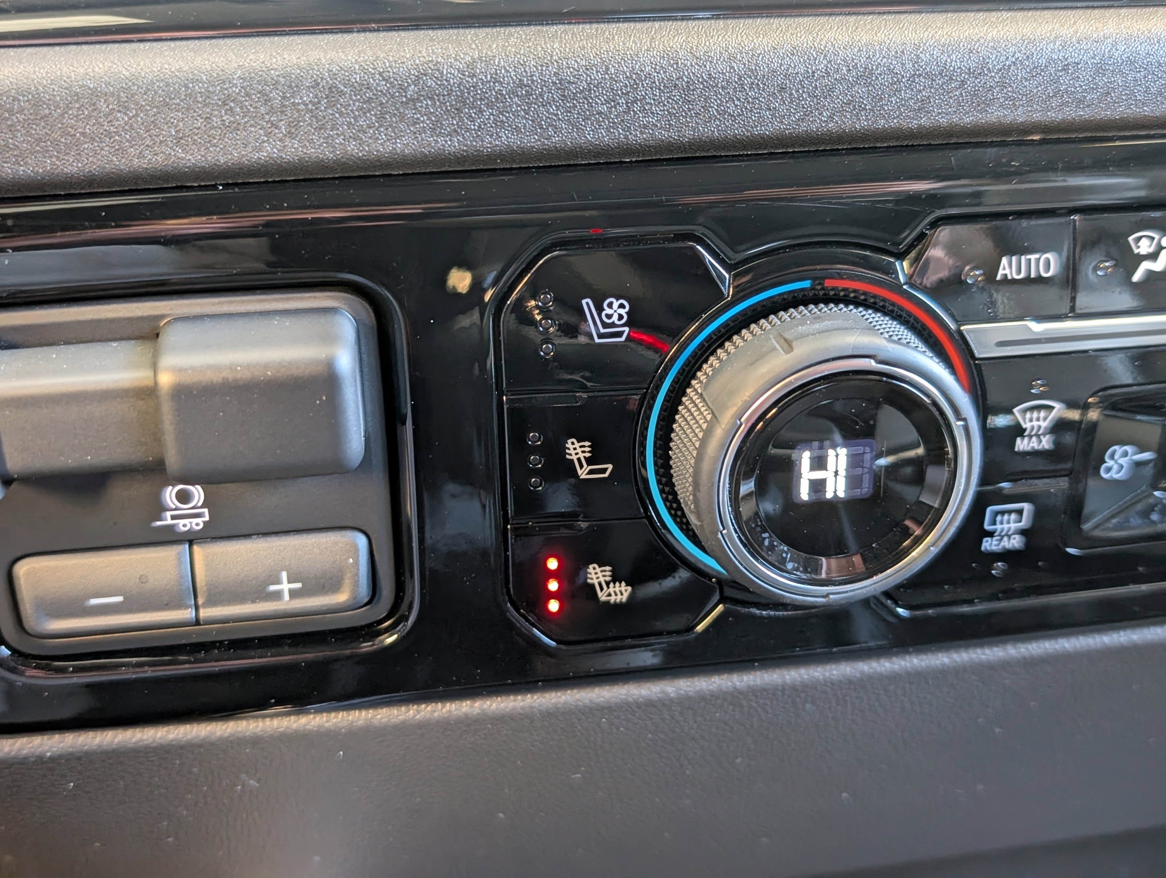 Used 2024 Chevrolet Silverado 1500 ZR2 w/ ZR2 Bison Edition image 32