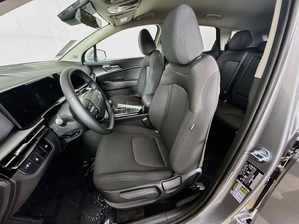 New 2026 Kia Sportage LX AWD/4WD image 22