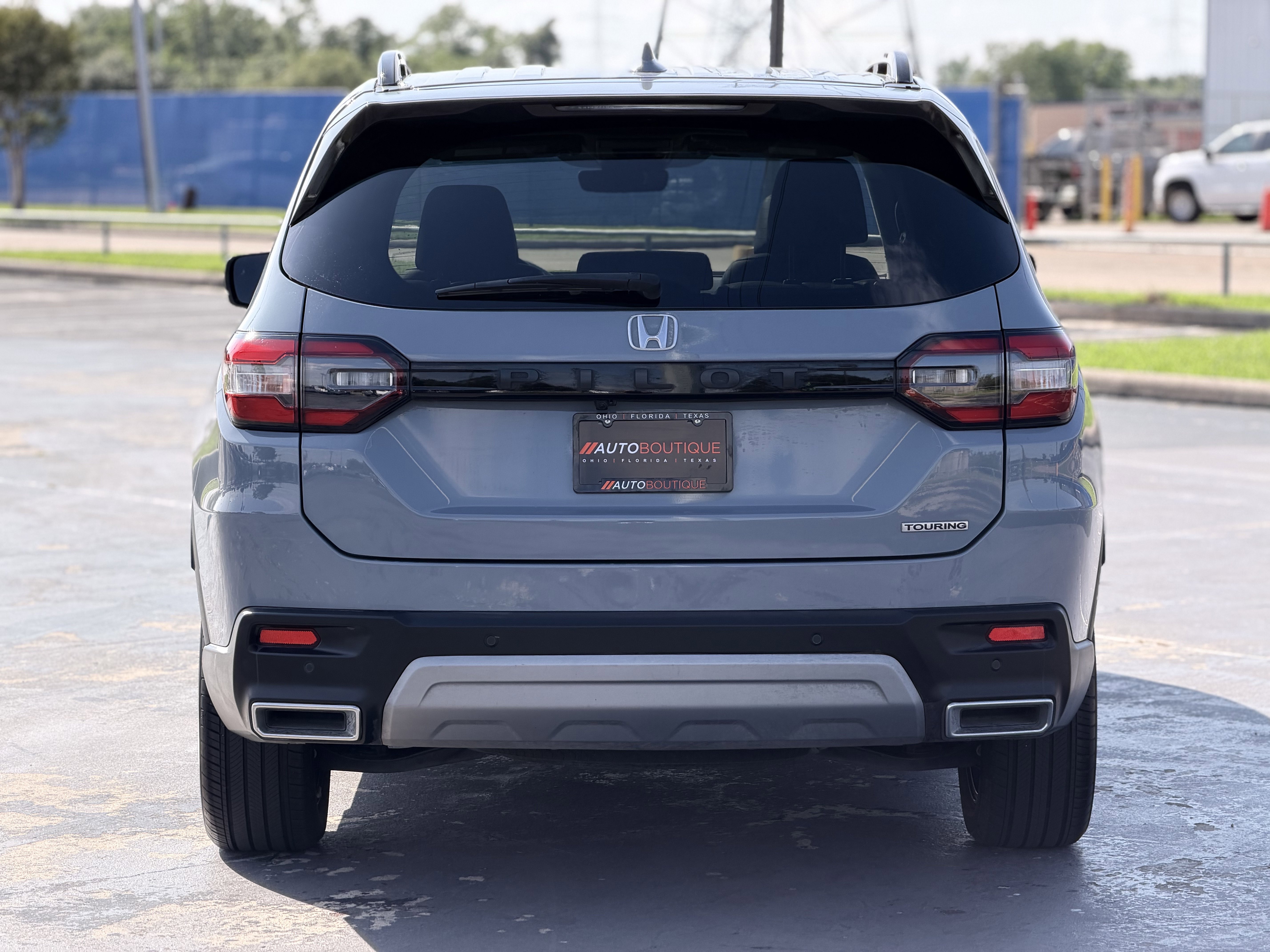 Used 2025 Honda Pilot Touring image 8