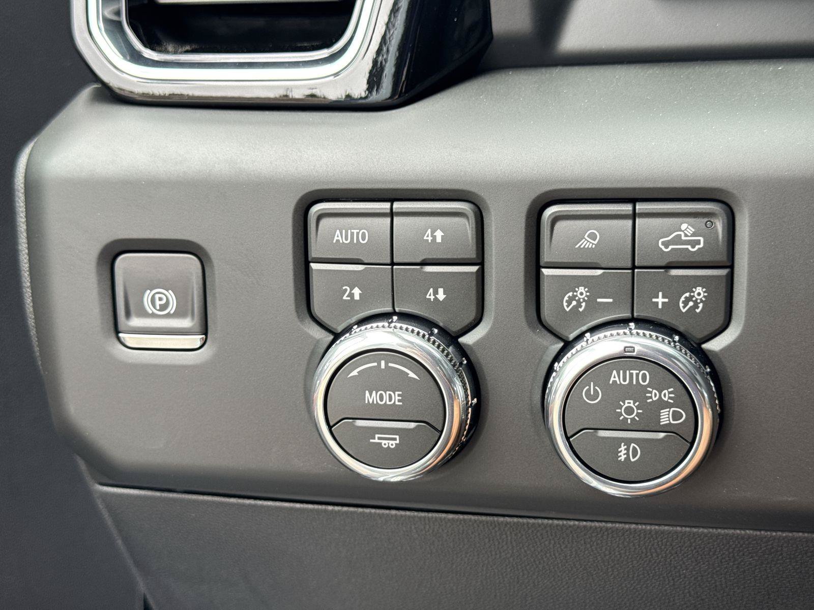 New 2026 GMC Sierra 1500 Denali Ultimate AWD/4WD image 16