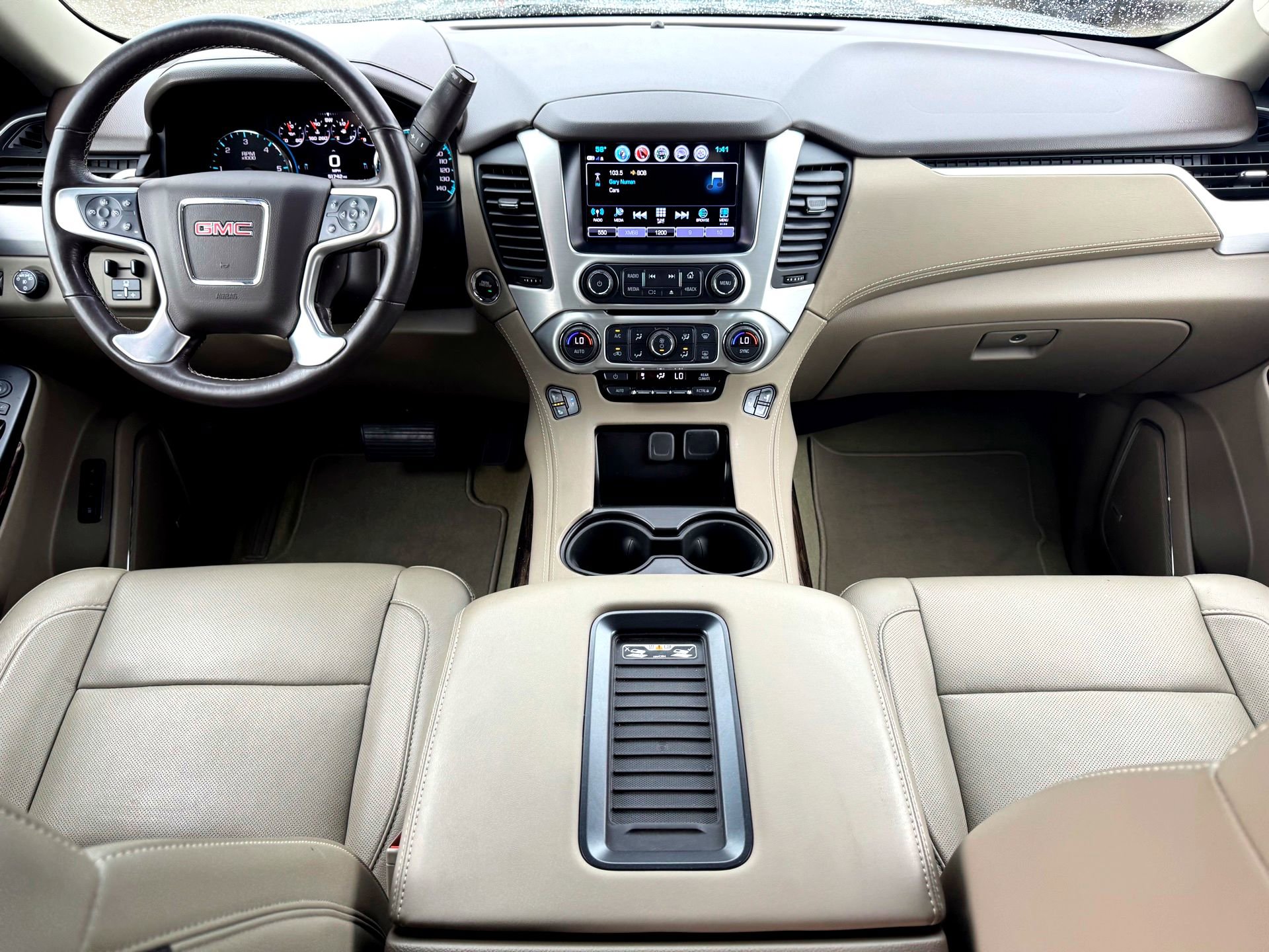 Used 2017 GMC Yukon SLT w/ Open Road Package image 25