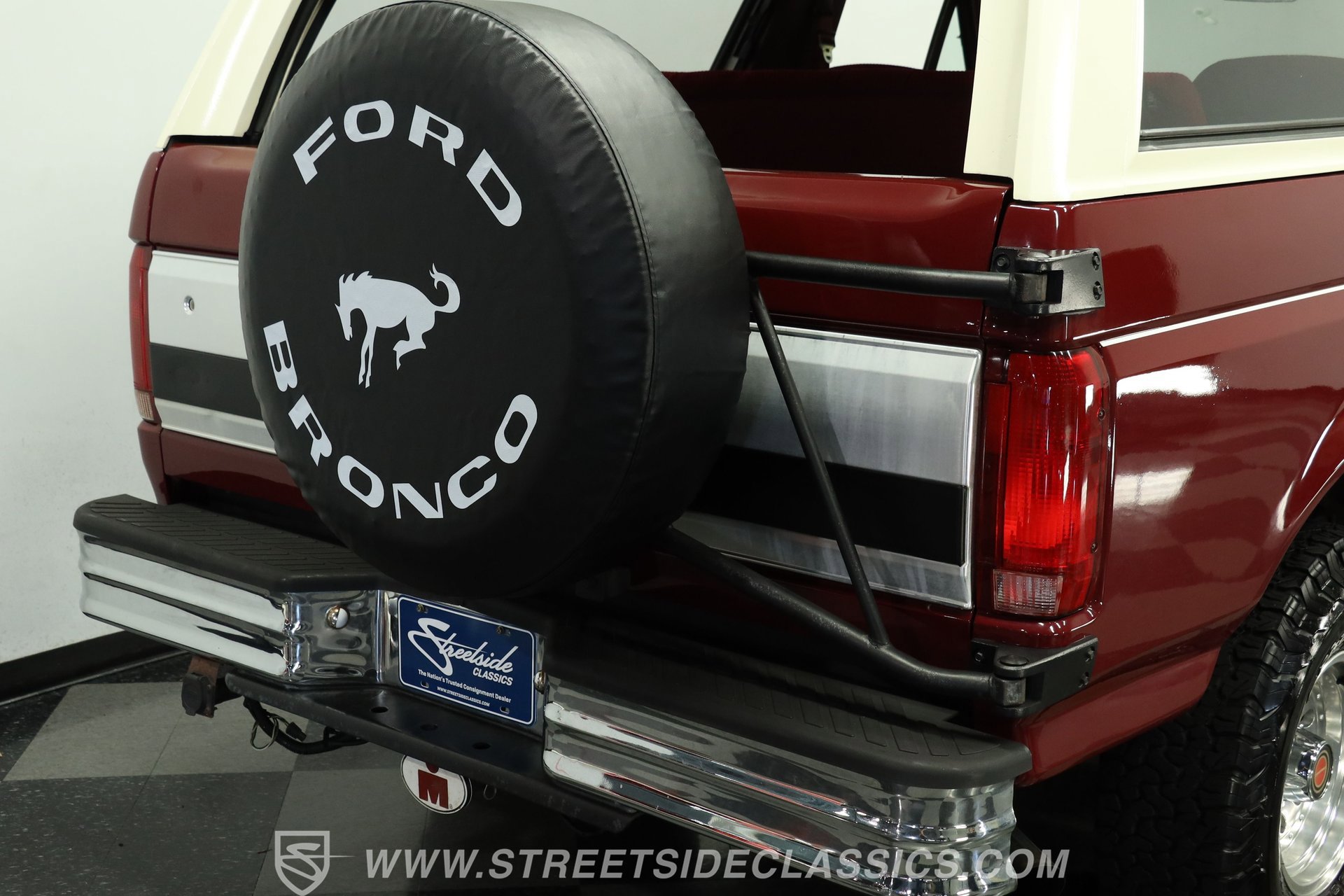 Used 1990 Ford Bronco AWD/4WD image 25