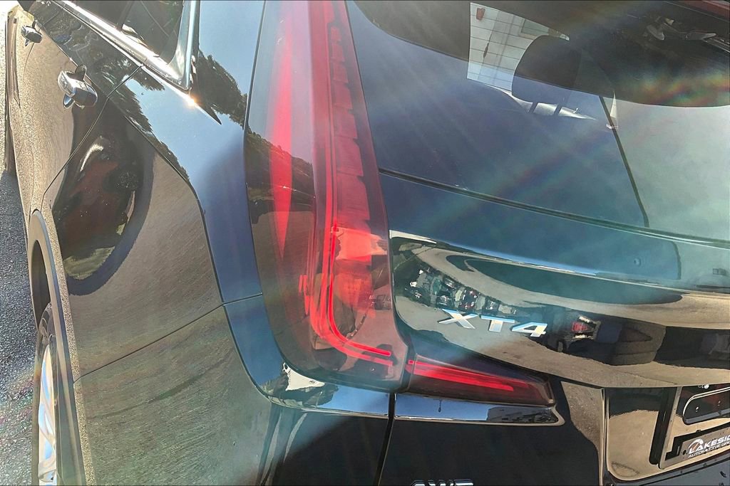 Used 2021 Cadillac XT4 Luxury image 23