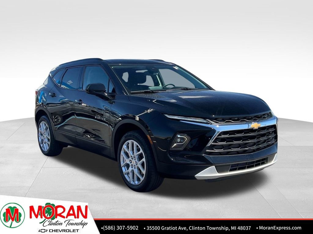 Certified 2024 Chevrolet Blazer LT w/ Convenience Package FWD image 8