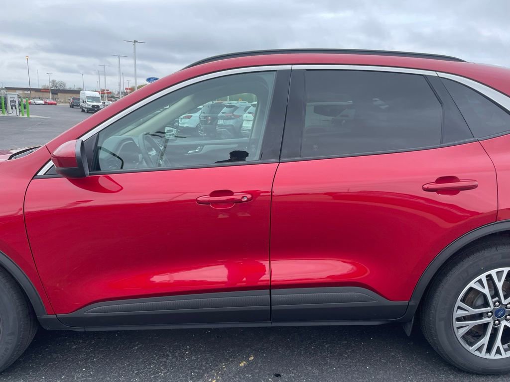 Used 2020 Ford Escape SEL AWD/4WD image 28