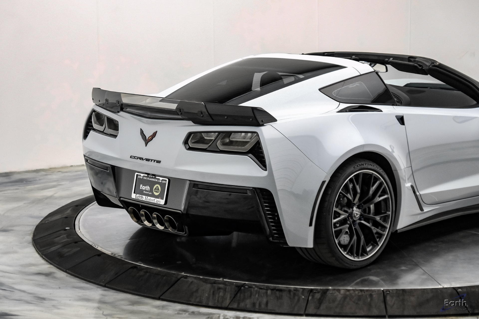 Used 2019 Chevrolet Corvette Z06 RWD image 22