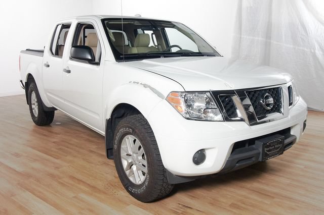 Used 2018 Nissan Frontier SV AWD/4WD image 3