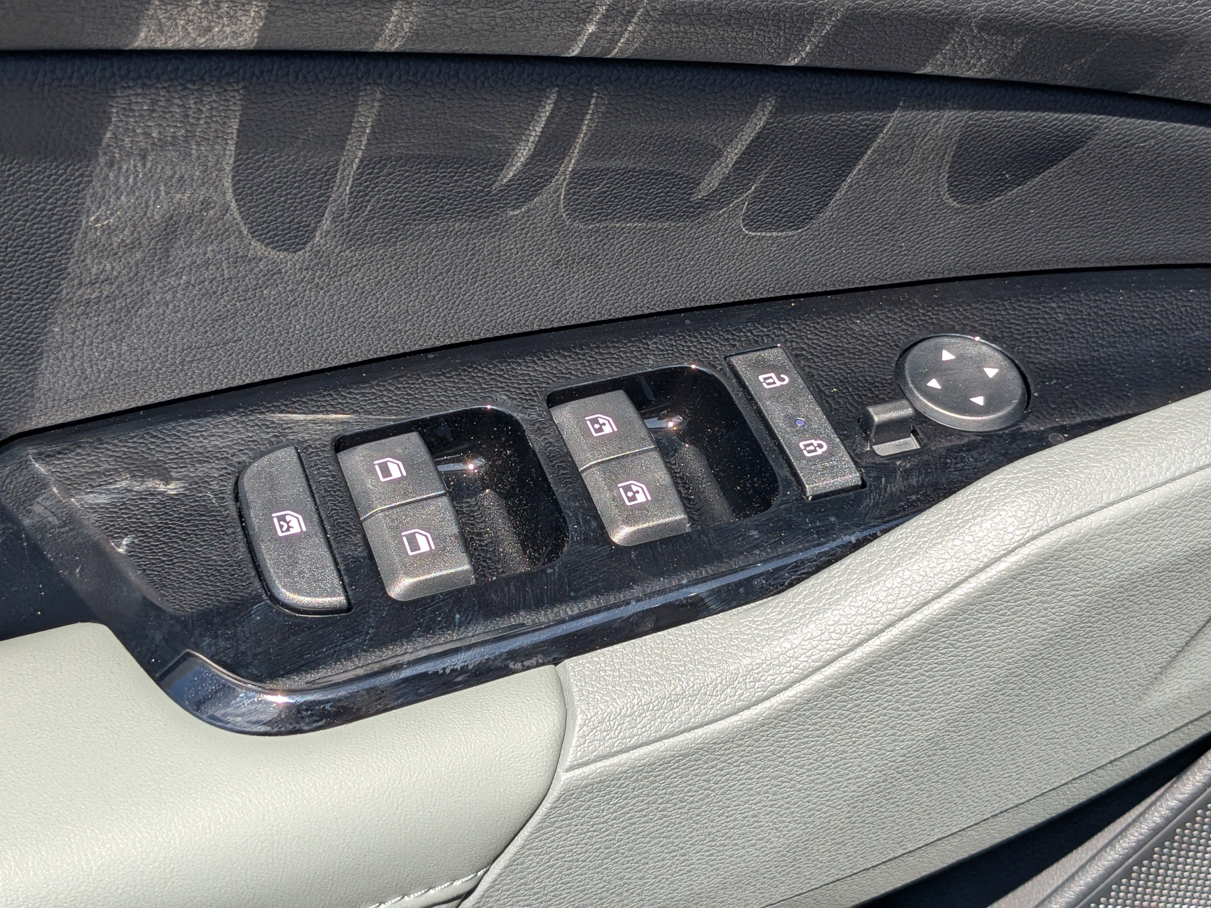 New 2025 Kia Sportage X-Line Prestige image 23