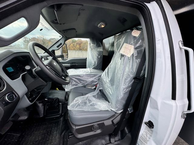 New 2025 Ford F650 2WD Regular Cab Super Duty image 19