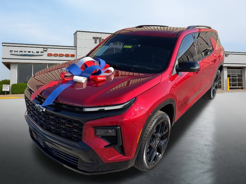 Used 2024 Chevrolet Traverse RS image 9