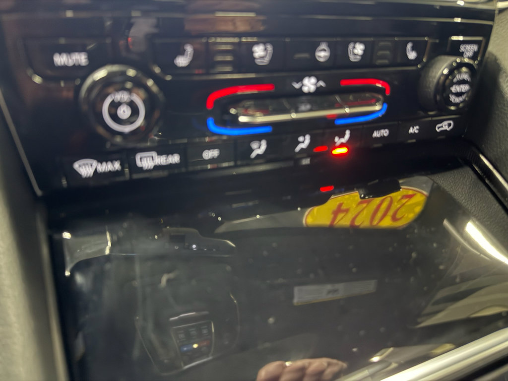 Used 2024 Jeep Grand Cherokee Limited 4xe image 33