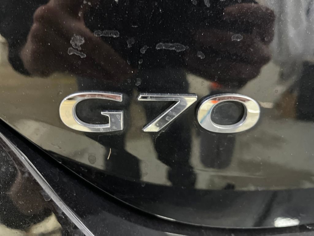 Used 2025 Genesis G70 2.5T image 43