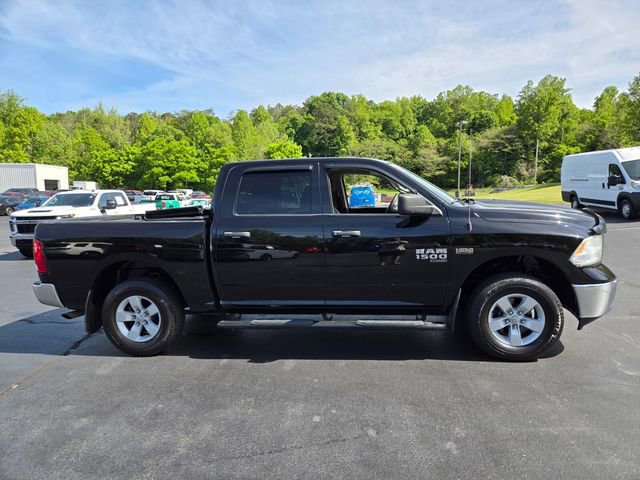 Used 2020 RAM 1500 Tradesman w/ Chrome Appearance Group AWD/4WD image 8